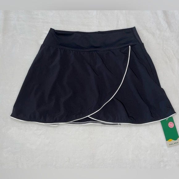 BNWT HALARA Large Black Skort with White Piping Shorts Skirt Golf Tennis Cute - Picture 1 of 7